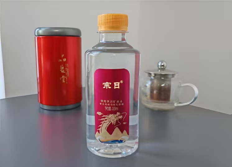 宗日矿泉水 产品实拍